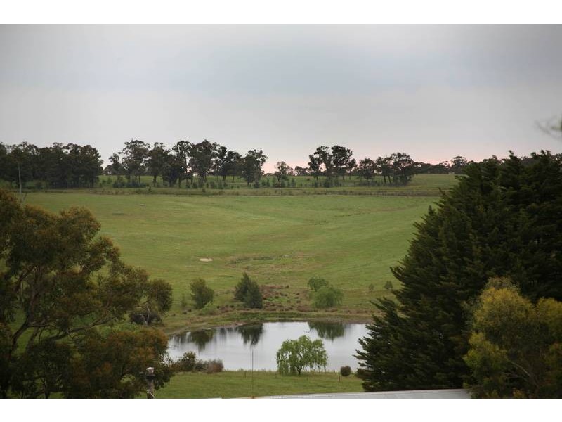 445 Ellis Road, Tonimbuk VIC 3815