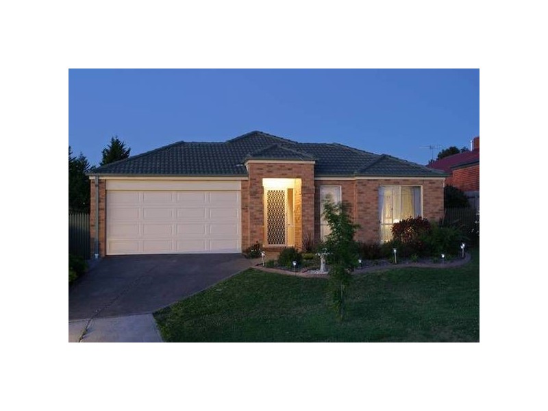 22 Jarrah Court, Pakenham VIC 3810