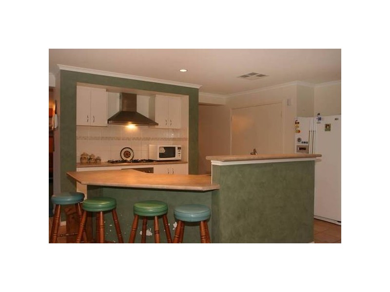 22 Jarrah Court, Pakenham VIC 3810