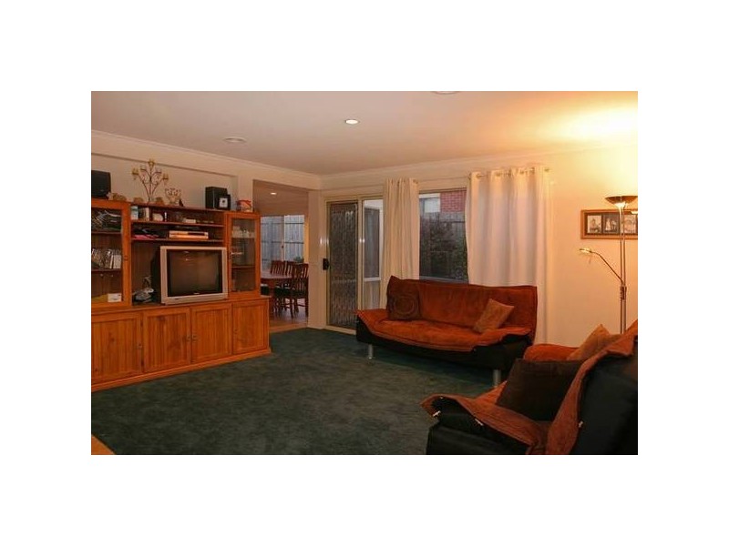 22 Jarrah Court, Pakenham VIC 3810