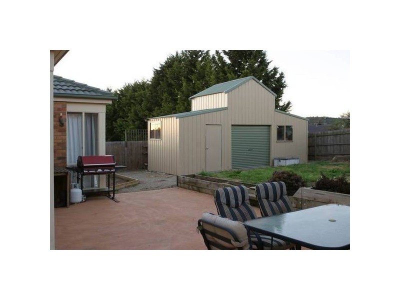 22 Jarrah Court, Pakenham VIC 3810