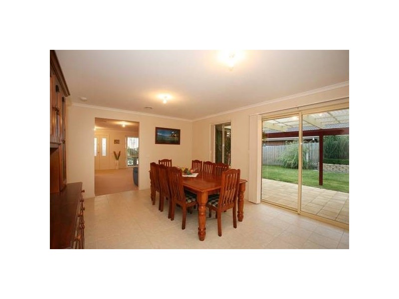46 Ebony Drive, Pakenham VIC 3810
