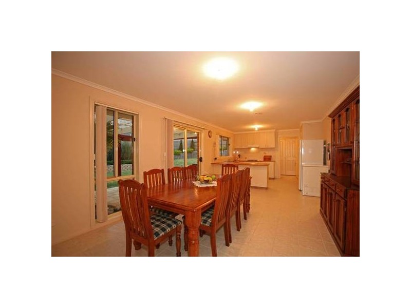 46 Ebony Drive, Pakenham VIC 3810