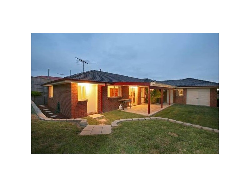 46 Ebony Drive, Pakenham VIC 3810