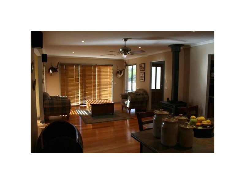 590 Tynong North Road, Tynong North VIC 3813