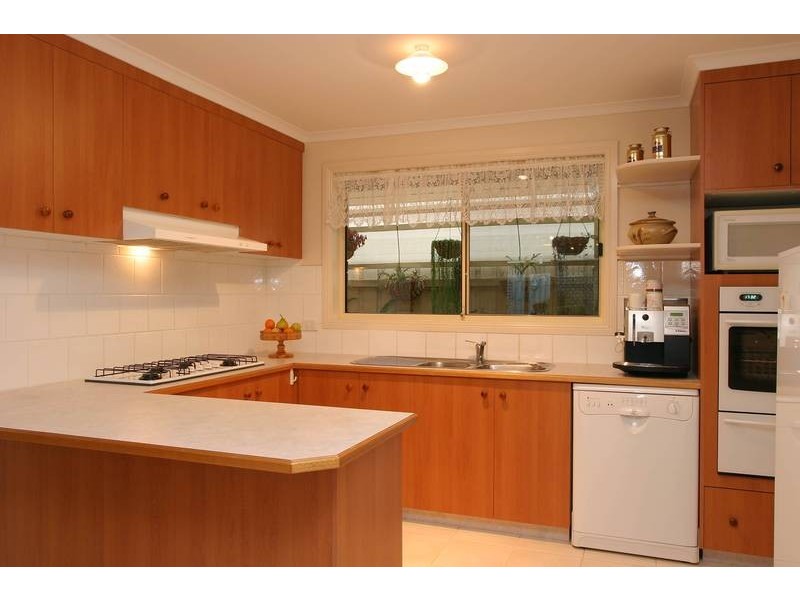 80 Mcgregor Road, Pakenham VIC 3810