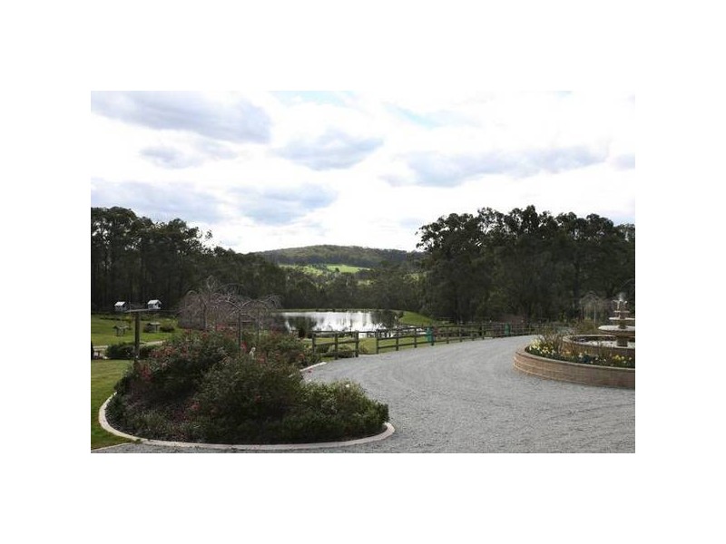 140 Wheeler Road, Tynong North VIC 3813