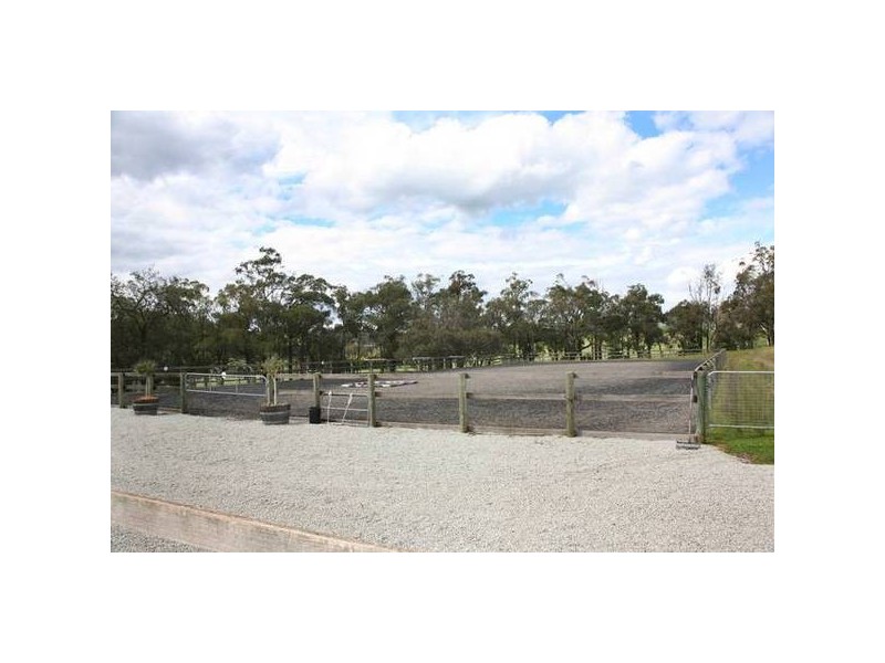 140 Wheeler Road, Tynong North VIC 3813