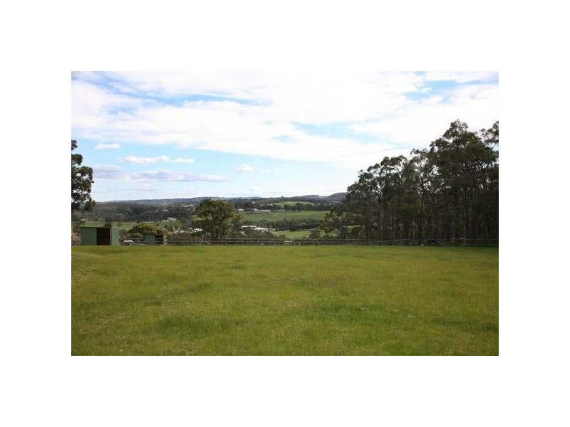 140 Wheeler Road, Tynong North VIC 3813