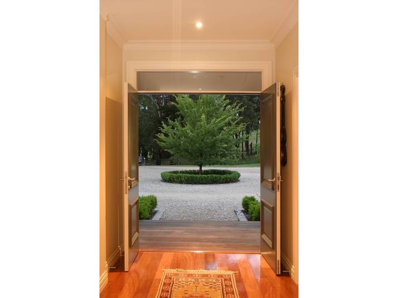 50 Huxtable Road, Pakenham Upper VIC 3810