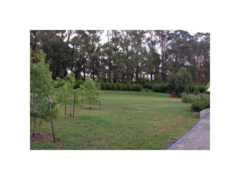 50 Huxtable Road, Pakenham Upper VIC 3810