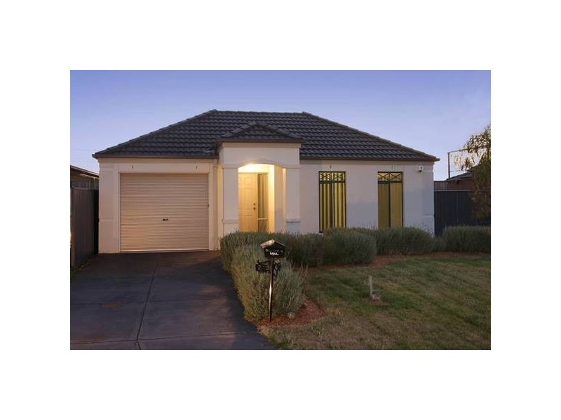 23 Mallee Circuit, Pakenham VIC 3810