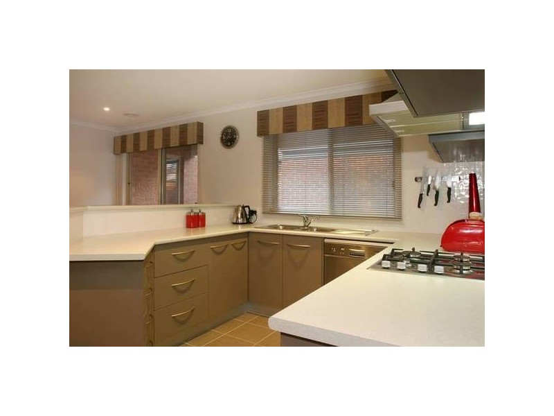 19 Grand Central Boulevard, Pakenham VIC 3810