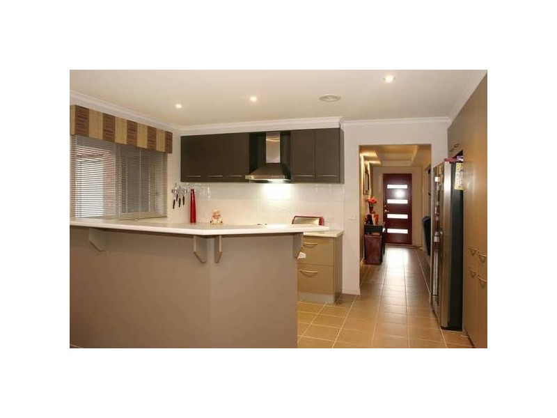 19 Grand Central Boulevard, Pakenham VIC 3810