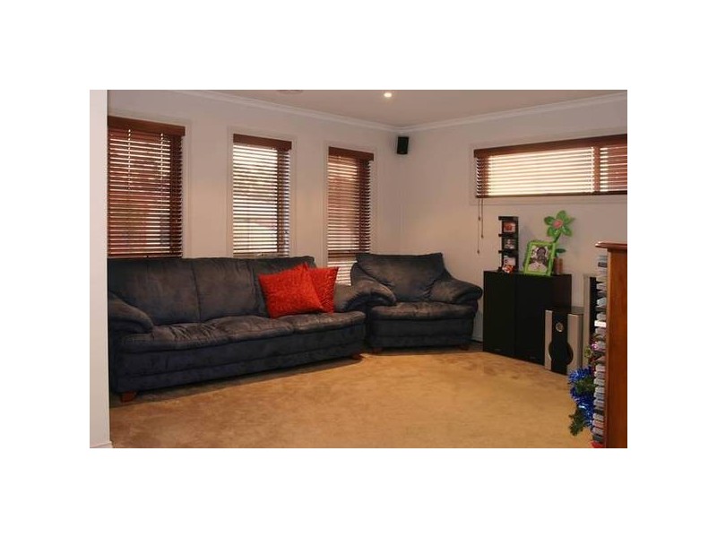 19 Grand Central Boulevard, Pakenham VIC 3810