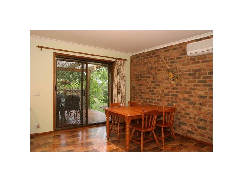 226 Rix Road, Officer VIC 3809