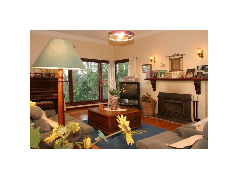 140 Huxtable Road, Pakenham Upper VIC 3810