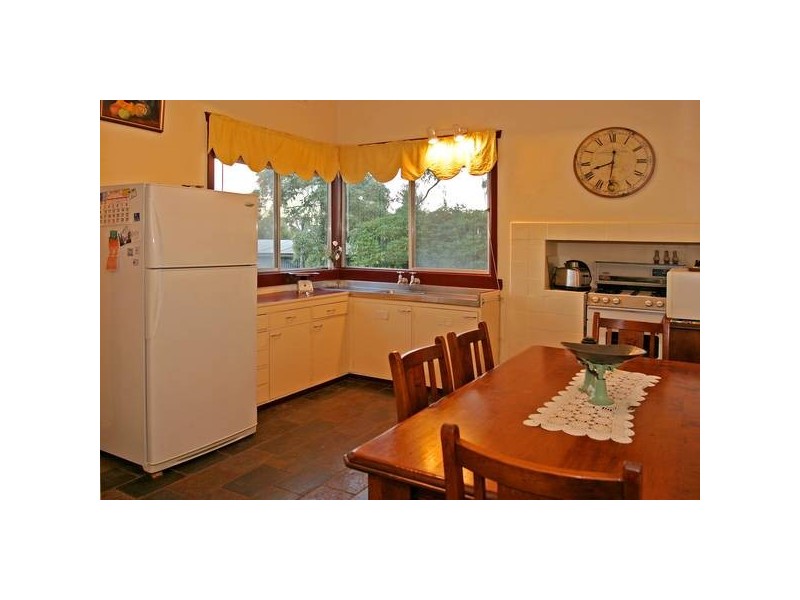 140 Huxtable Road, Pakenham Upper VIC 3810