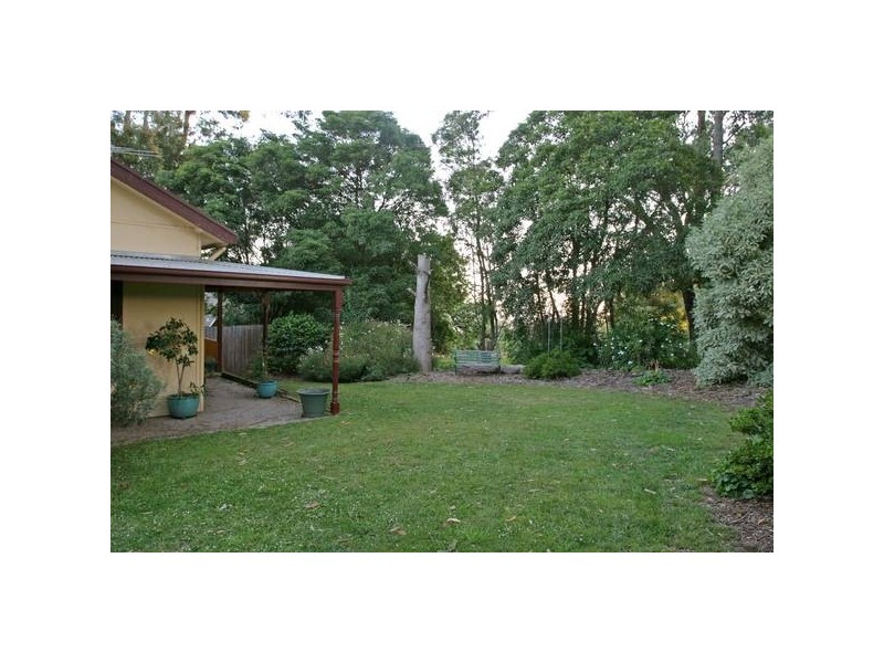 140 Huxtable Road, Pakenham Upper VIC 3810