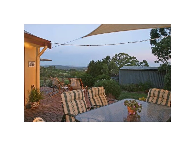 140 Huxtable Road, Pakenham Upper VIC 3810