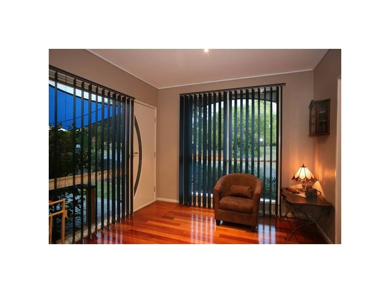 18 Ahern Road, Pakenham VIC 3810