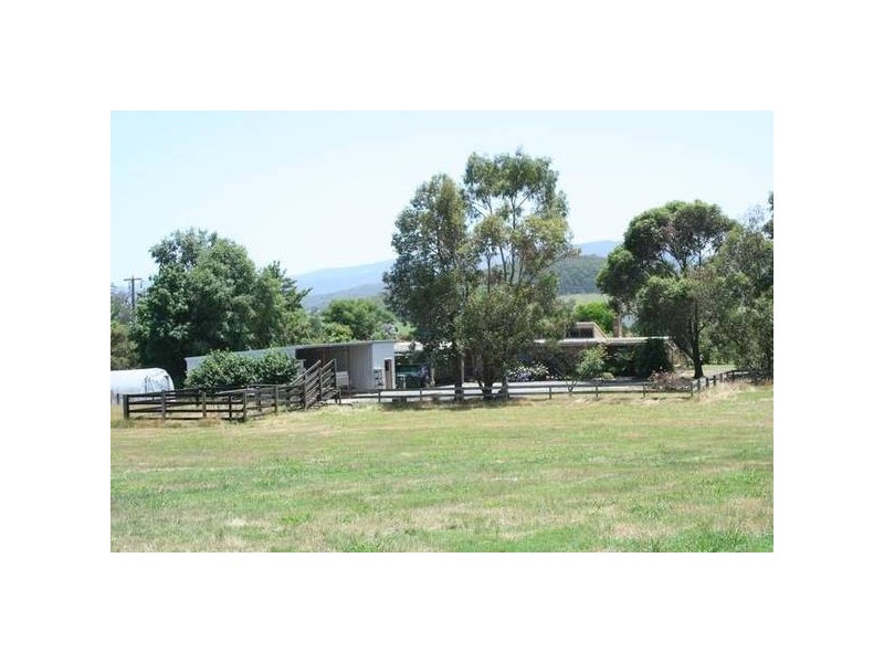 125 Forest Road, Labertouche VIC 3816