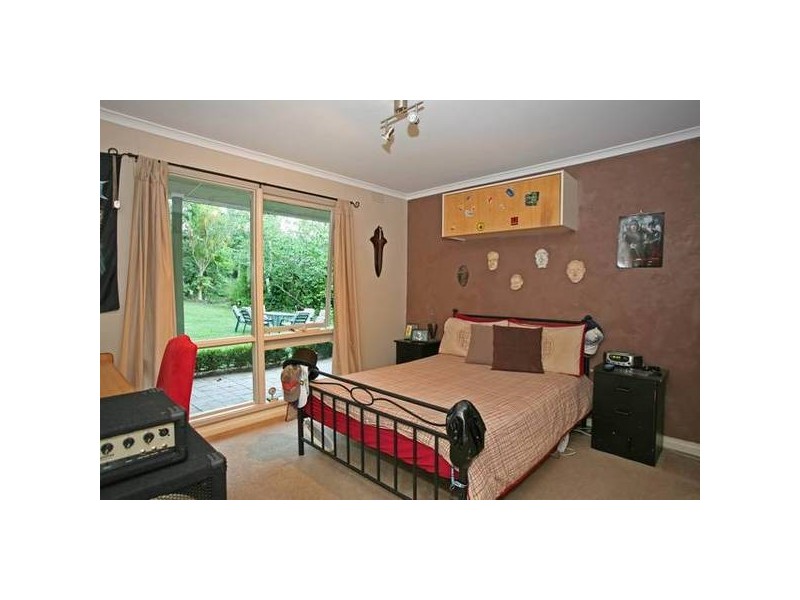 211 Old Gembrook Road, Pakenham Upper VIC 3810