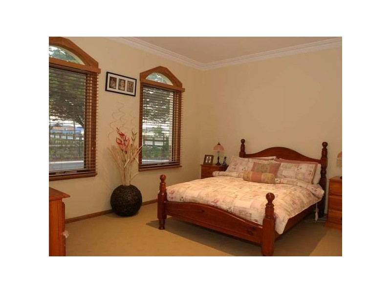 1/23 Malouf Court, Pakenham VIC 3810