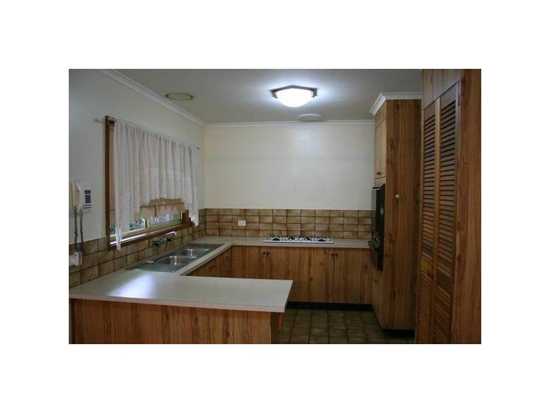 19 Atkins Road, Pakenham VIC 3810