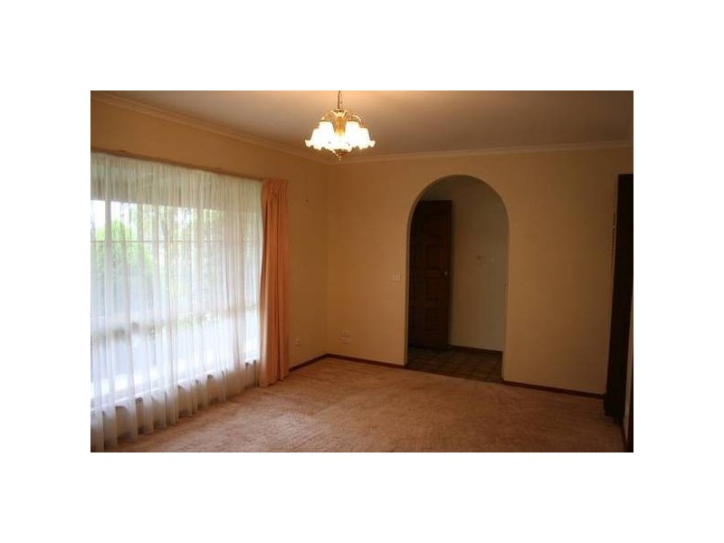 19 Atkins Road, Pakenham VIC 3810