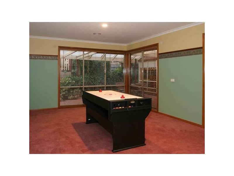 1 Rachael Court, Pakenham VIC 3810