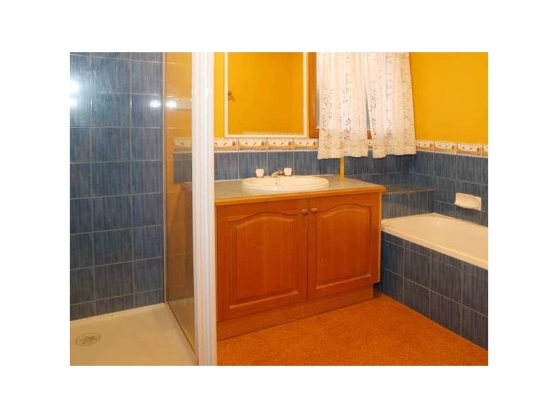 1 Rachael Court, Pakenham VIC 3810