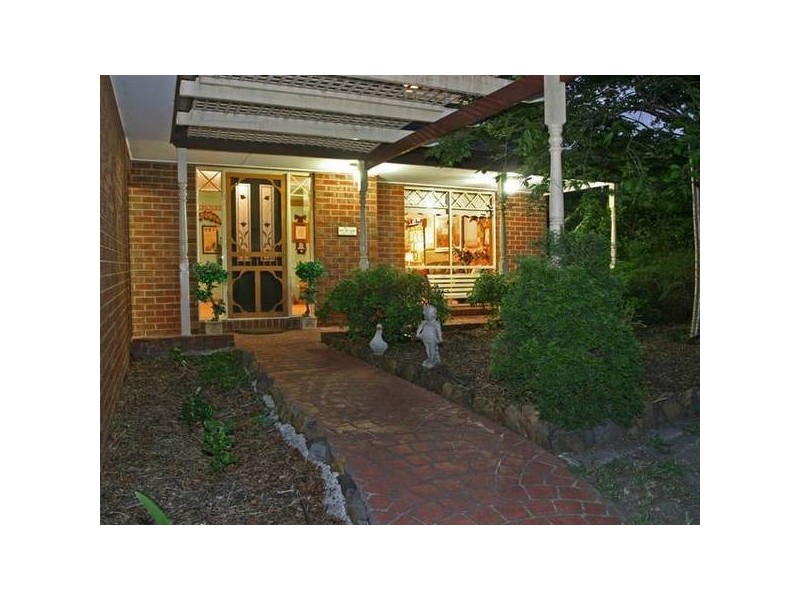 1 Rachael Court, Pakenham VIC 3810