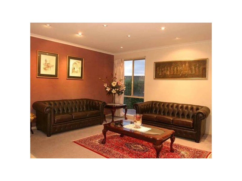 56 Eagle Drive, Pakenham VIC 3810