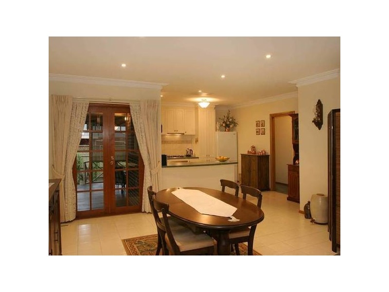 1/34 Malouf Court, Pakenham VIC 3810