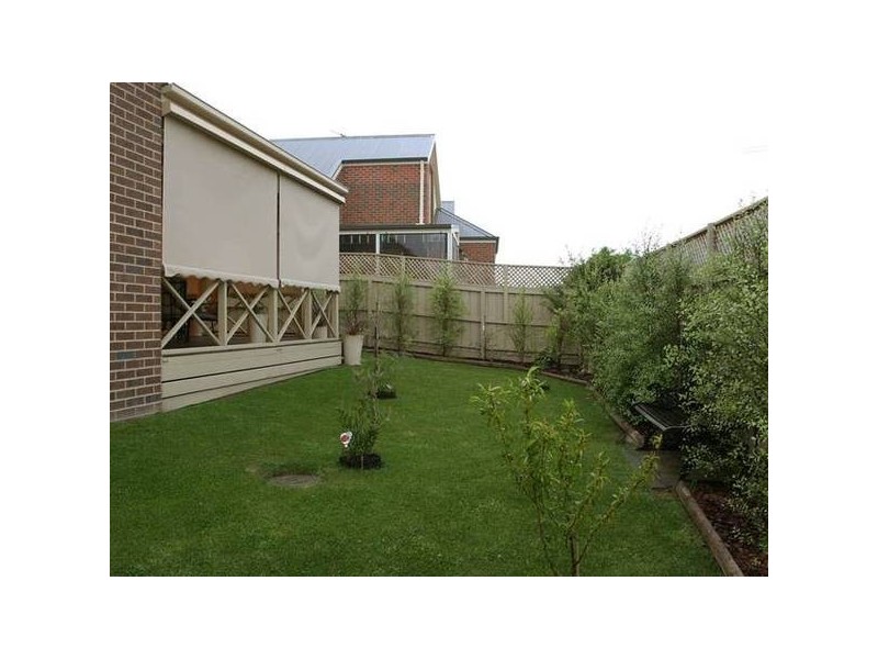 1/34 Malouf Court, Pakenham VIC 3810