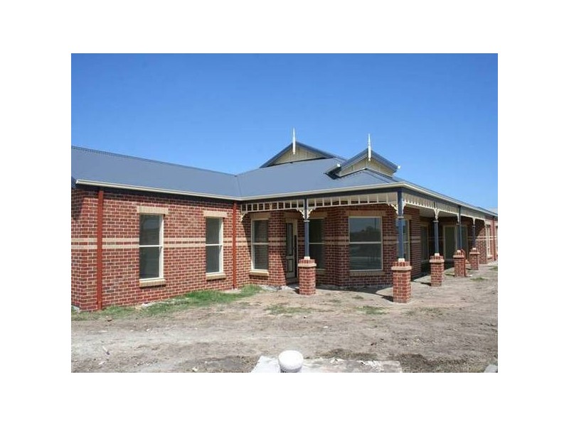 523 MacKellar Street, Pakenham VIC 3810