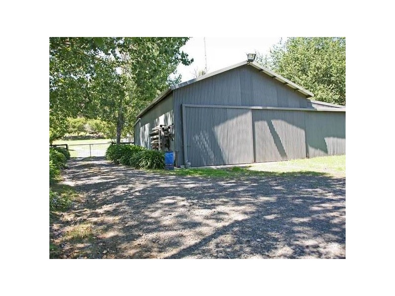 610 Pakenham
Road, Pakenham Upper VIC 3810