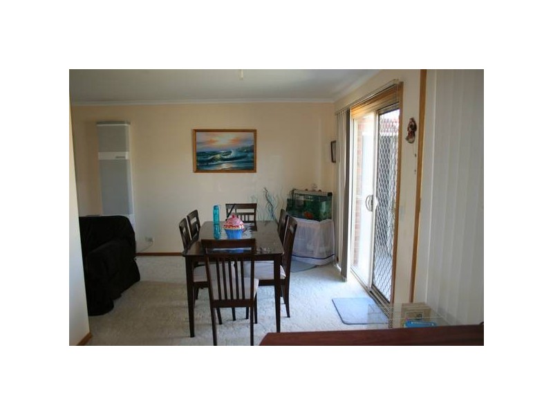 6/63 Pommel Street, Pakenham VIC 3810