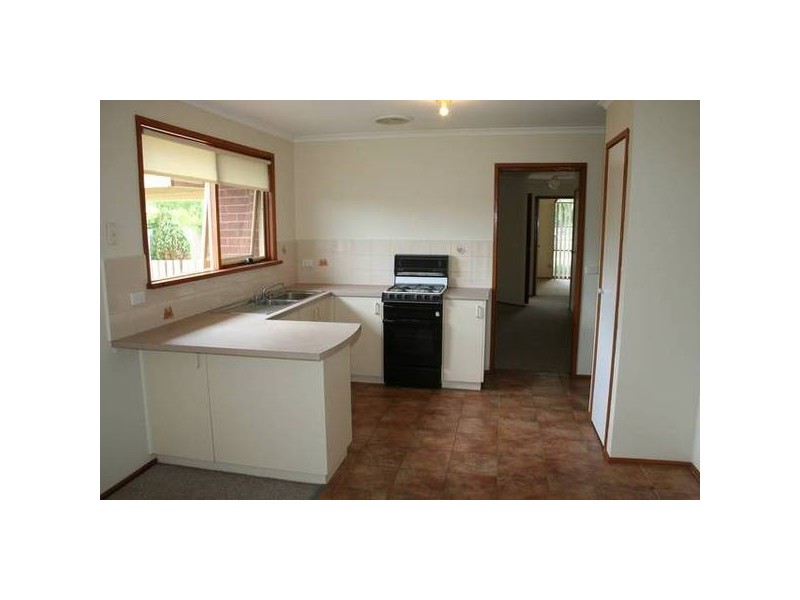 49 Meeking Drive, Pakenham VIC 3810