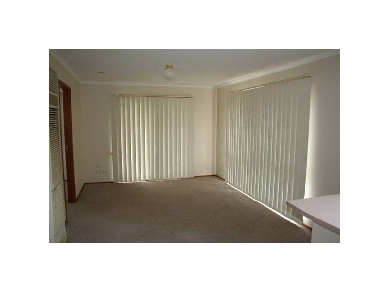 49 Meeking Drive, Pakenham VIC 3810