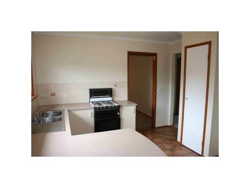 49 Meeking Drive, Pakenham VIC 3810