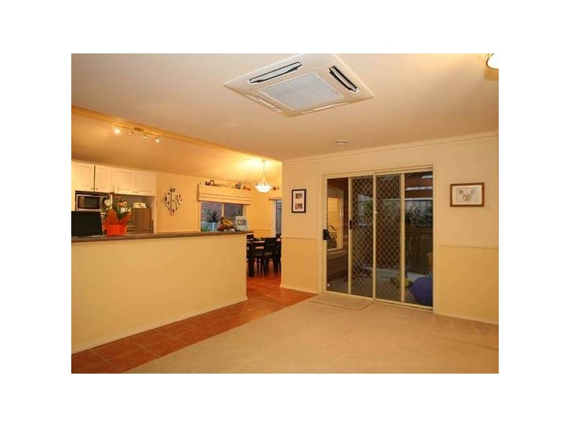 38 Ben Drive, Pakenham VIC 3810