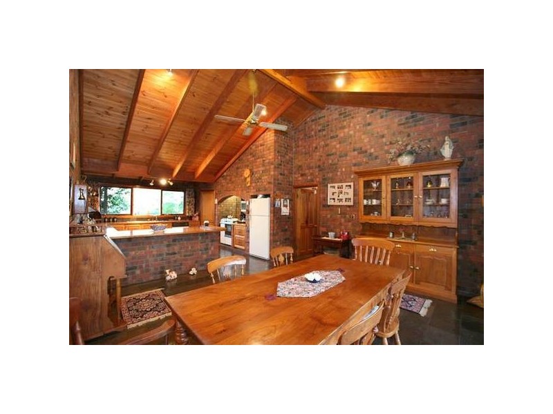 425 Bessie Creek Road, Nar Nar Goon North VIC 3812