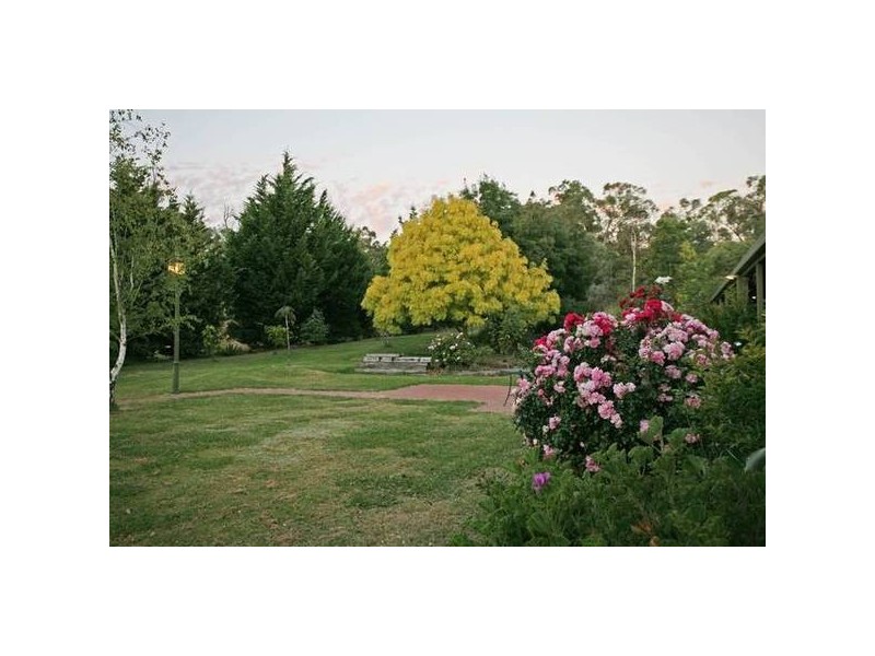 425 Bessie Creek Road, Nar Nar Goon North VIC 3812