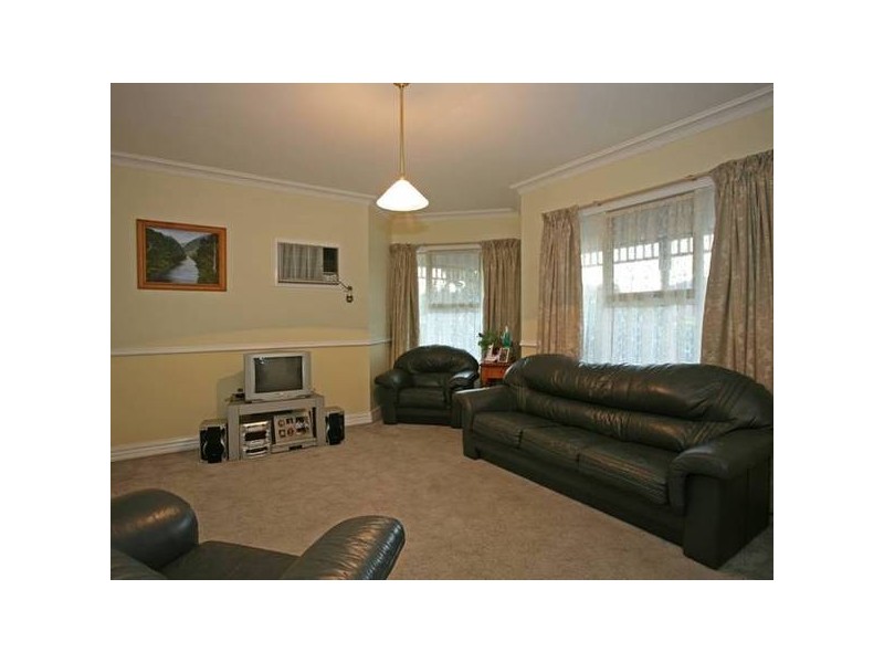 1 Templeton Crescent, Pakenham VIC 3810