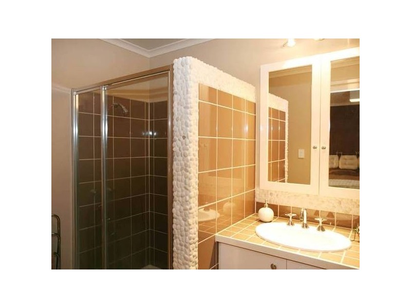 265 Gordon Road, Pakenham Upper VIC 3810