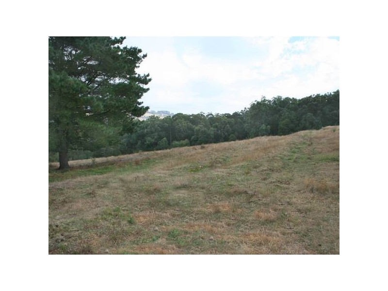 265 Gordon Road, Pakenham Upper VIC 3810