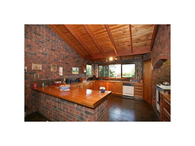 425 Bessie Creek Road, Nar Nar Goon North VIC 3812