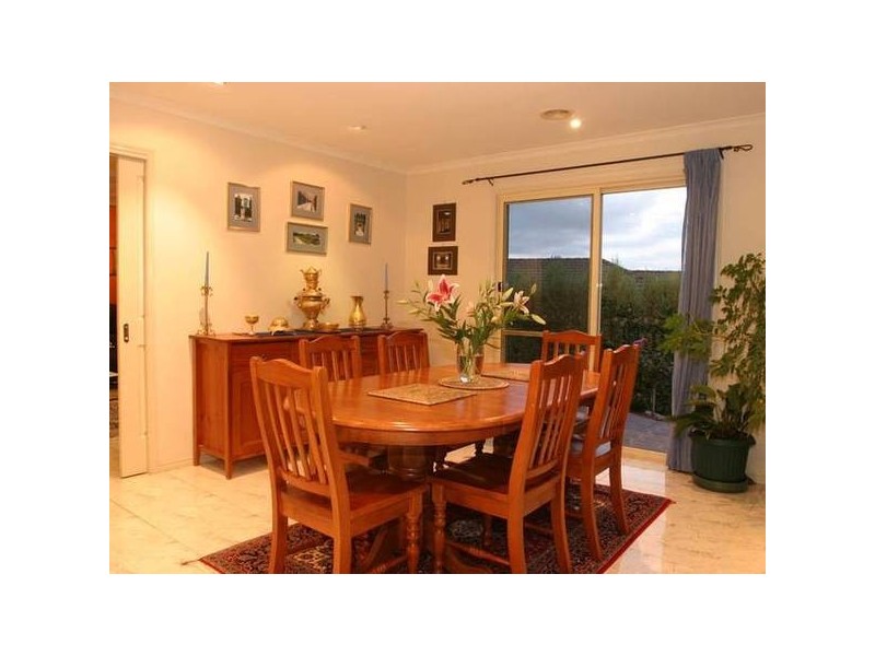 56 Eagle Drive, Pakenham VIC 3810